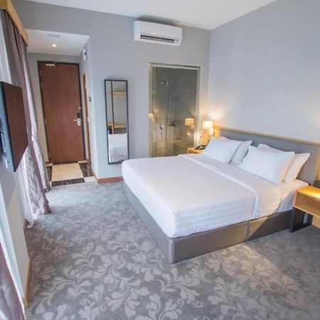 Redpine Boutique Hotel Skudai Exterior foto